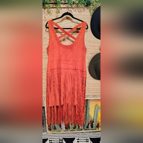 ✨Maranda Lambert Idyllwind Country Mannor Faux Suede Fringe Mini Dress Rust ✨ - Picture 5 of 8